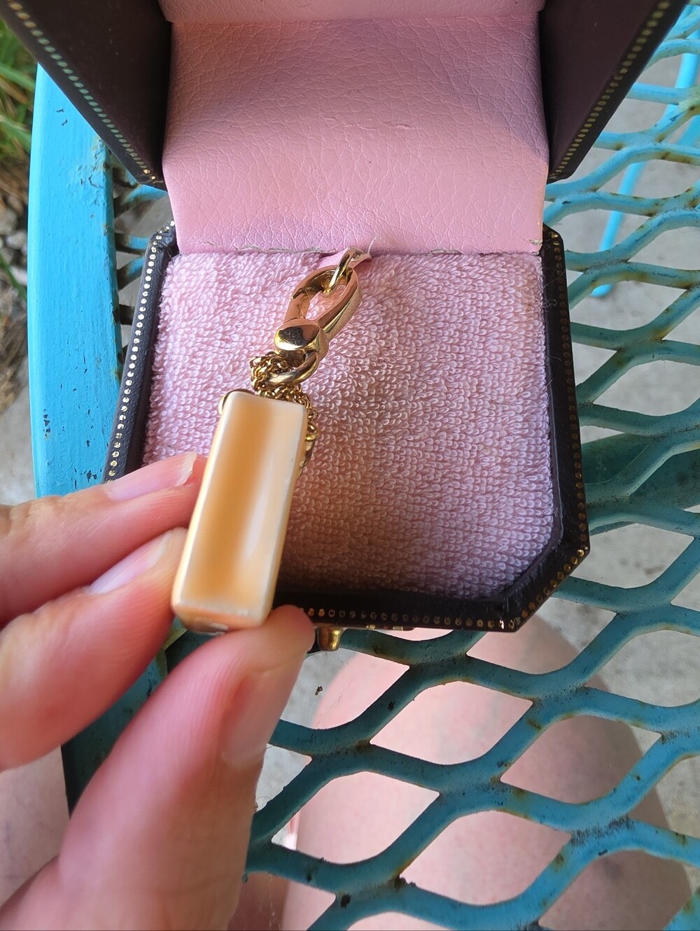 2007 JUICY COUTURE "YORKIE IN SHOPPING BAG" CHARM #YJRU2616- - Picture 7 of 14